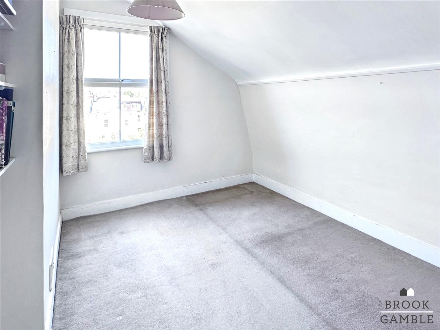 3 Bedroom House. Greenfield Road in Eastbourne,  17